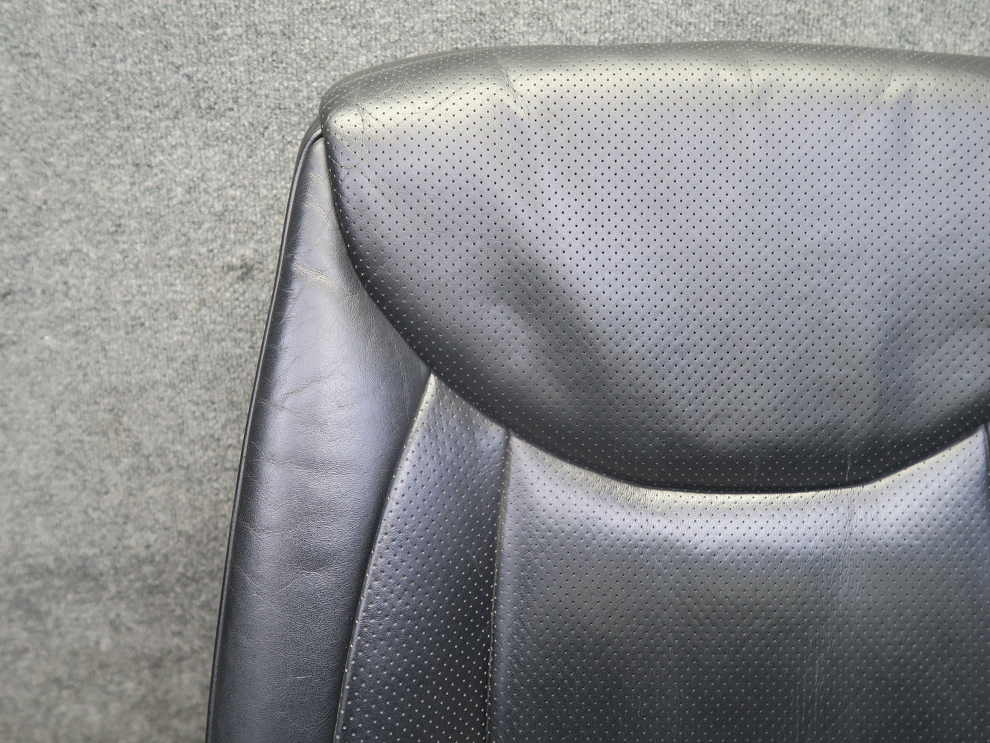 01-03 Lexus UCF30L LS430 Front Left Seat Upper Leather Cushion Black OEM