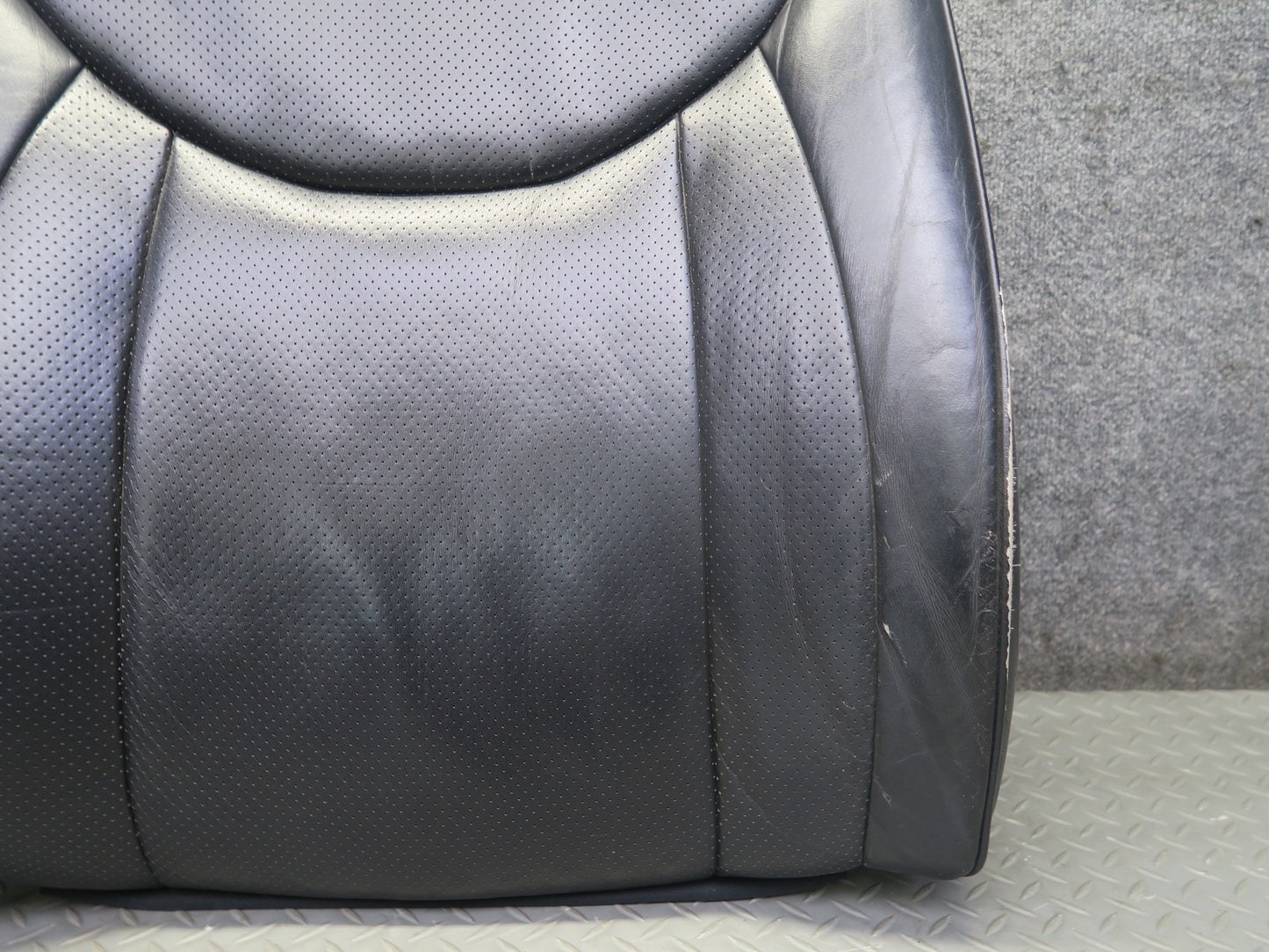 01-03 Lexus UCF30L LS430 Front Left Seat Upper Leather Cushion Black OEM