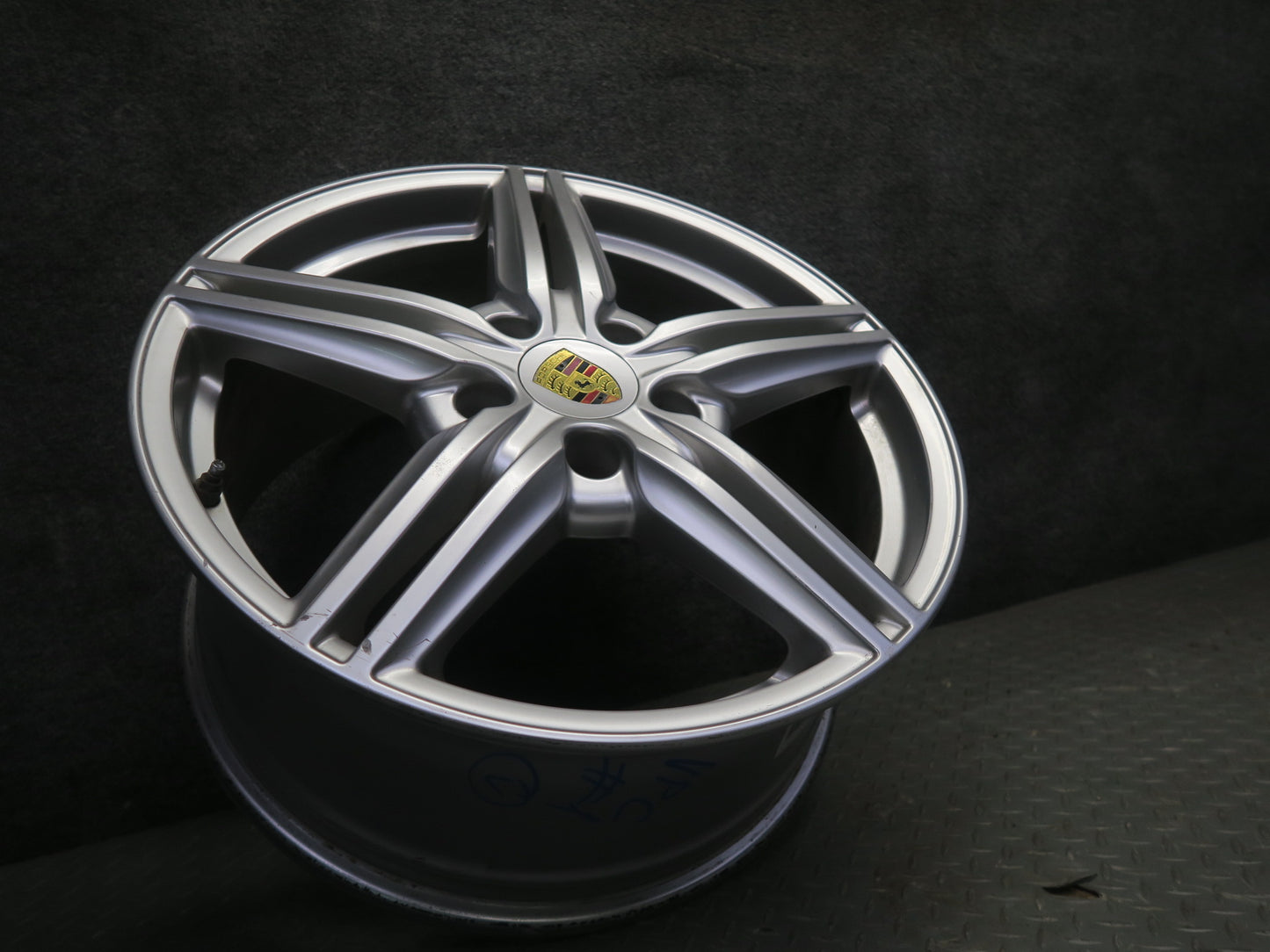 2011-2018 Porsche Cayenne 958 Sport Design R19 19" Alloy Wheel Rim 19x8.5J ET59