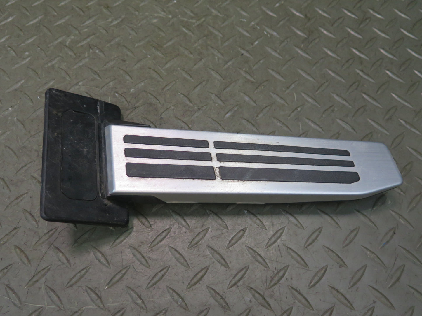 15-25 Lexus GSC16L RC300 F-sport Gas Acceleration Pedal Brake Pedal Pad Set OEM
