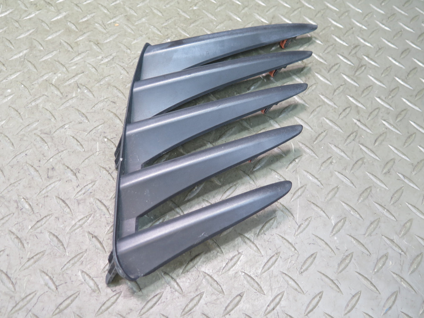 15-18 Lexus GSC16L RC350 RC300 F-sport Rear Bumper Lower Vent Grill Set OEM