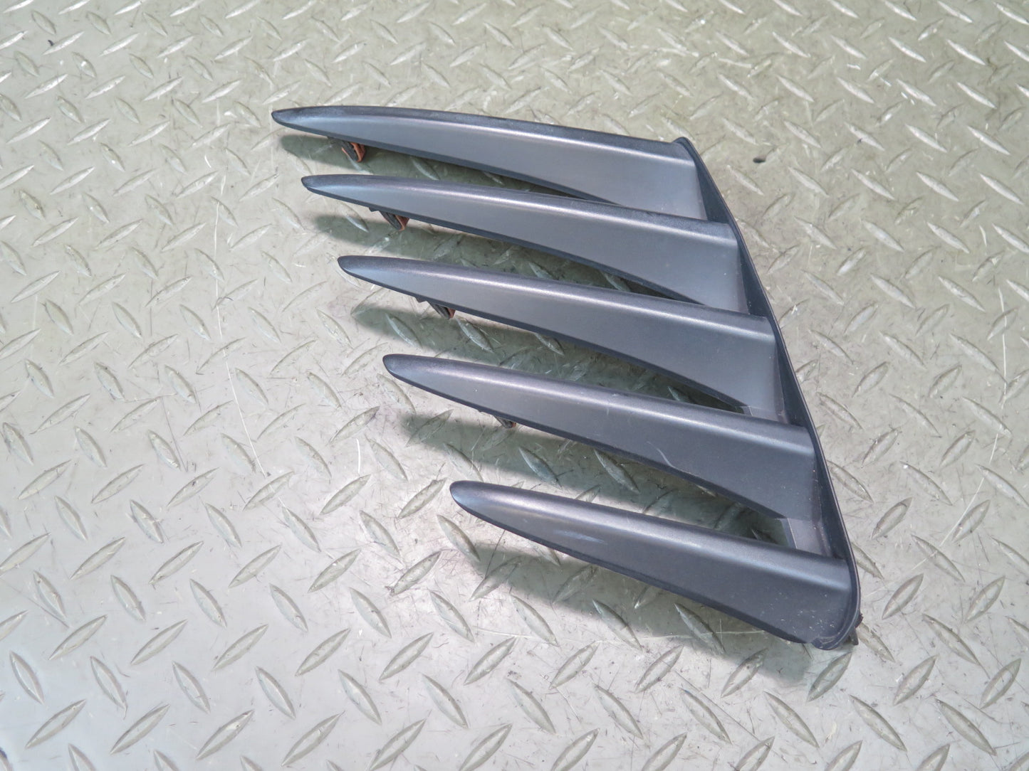15-18 Lexus GSC16L RC350 RC300 F-sport Rear Bumper Lower Vent Grill Set OEM
