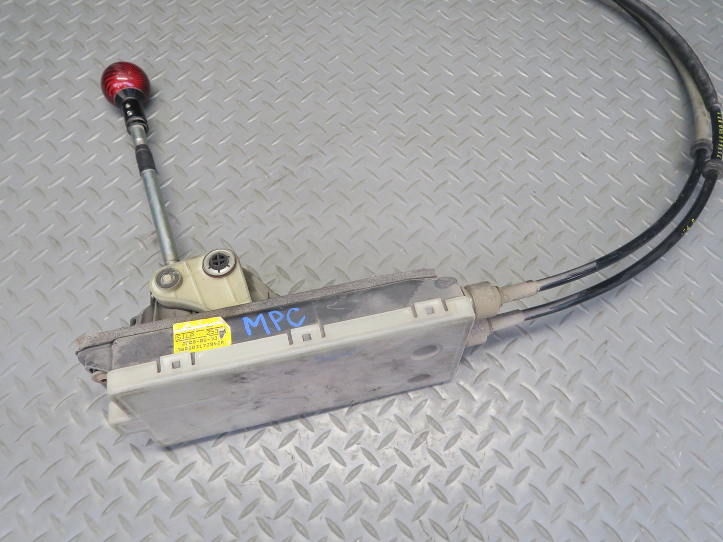 07-13 Mini Cooper R55 R56 R57 R58 R59 Manual Shifter Gear Selector w Cable OEM