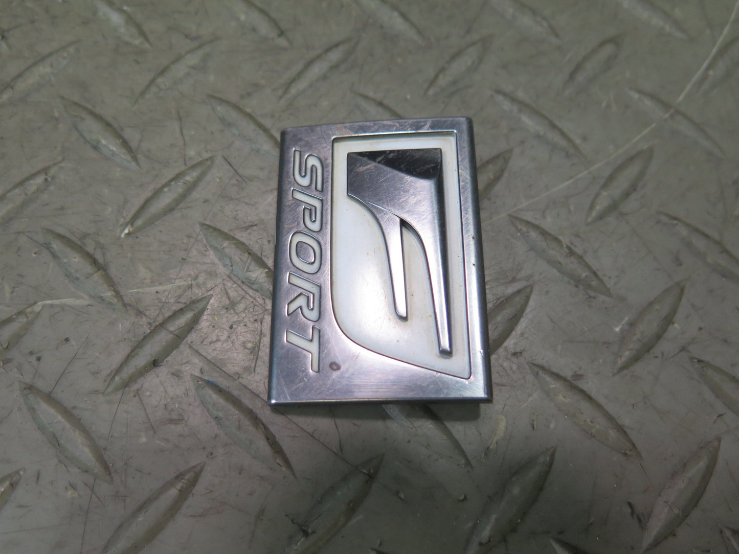 15-25 Lexus GSC16L RC350 RC300 F-sport Emblem Front Fender Badge Logo Set OEM