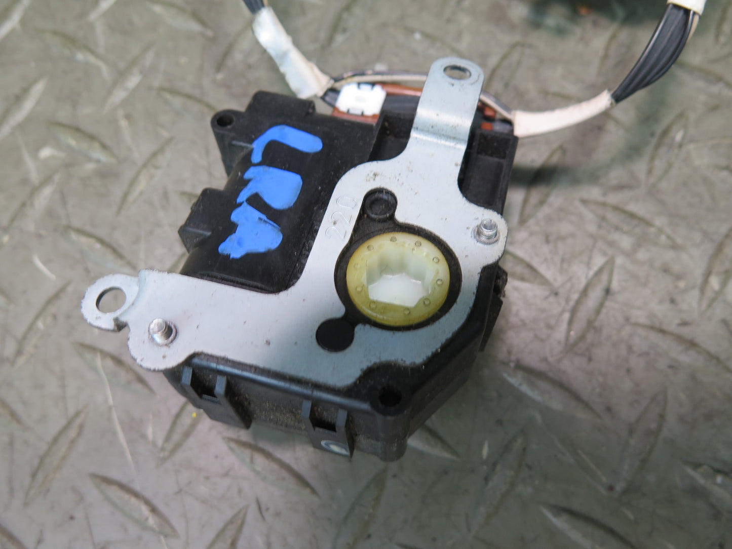 15-17 Lexus GSC16L RC300 A/C Heater Flap Door Actuator Motor w Control Unit OEM