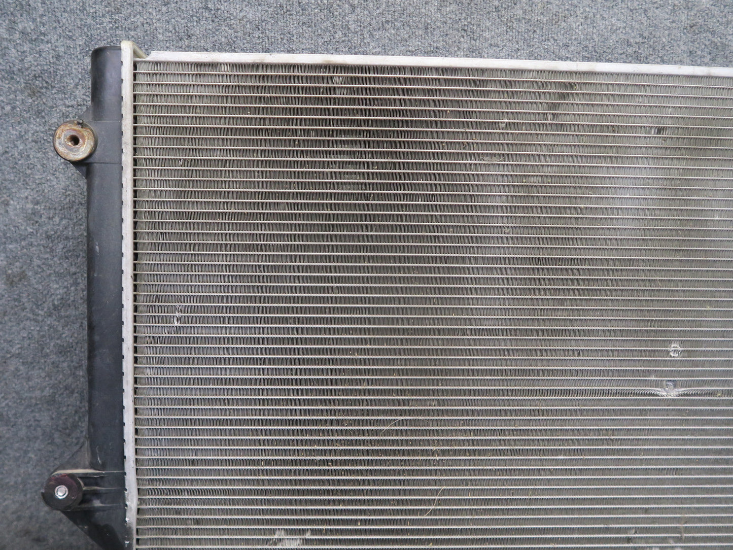 2003-2009 Lexus UZJ120L GX470 Aftermarket CSF Engine Cooling Radiator