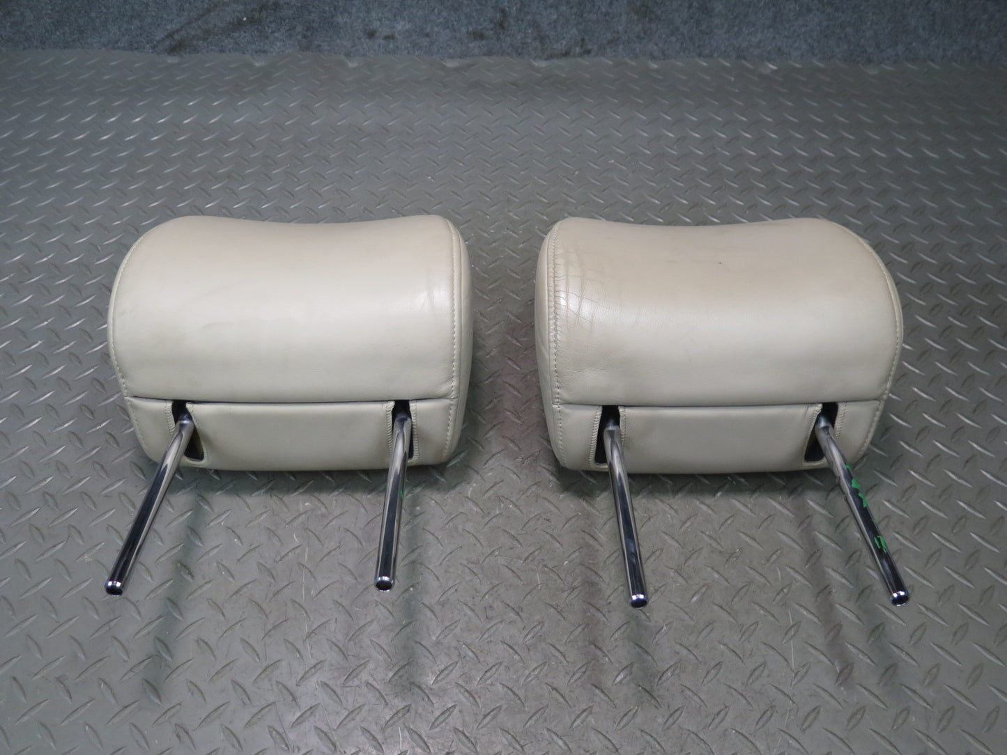 2003-2009 Lexus UZJ120L GX470 Front Left & Right Seat Leather Headrest Set