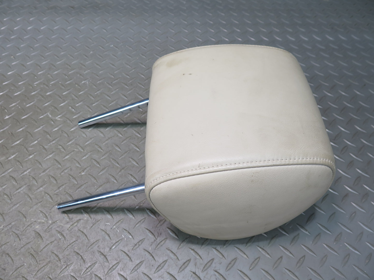 2003-2009 Lexus UZJ120L GX470 Front Left & Right Seat Leather Headrest Set