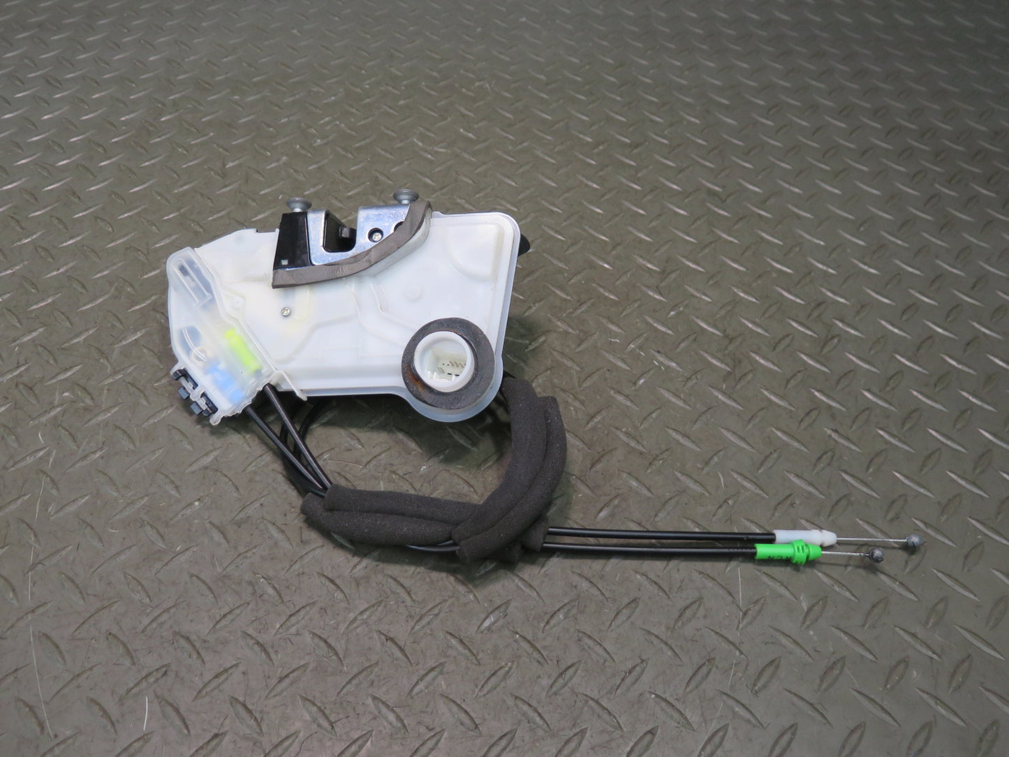 15-25 Lexus GSC16L RC350 RC300 Front Left Door Lock Latch Actuator w Cable OEM