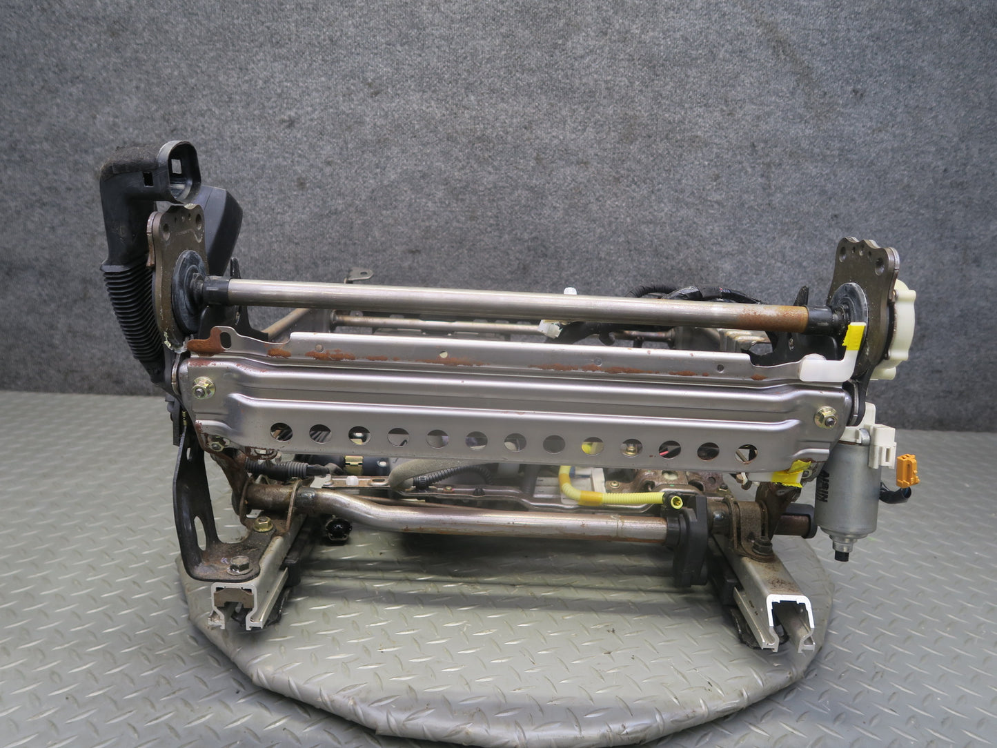 01-03 Lexus UCF30L LS430 Front Right Passenger Seat Track Rail Frame OEM