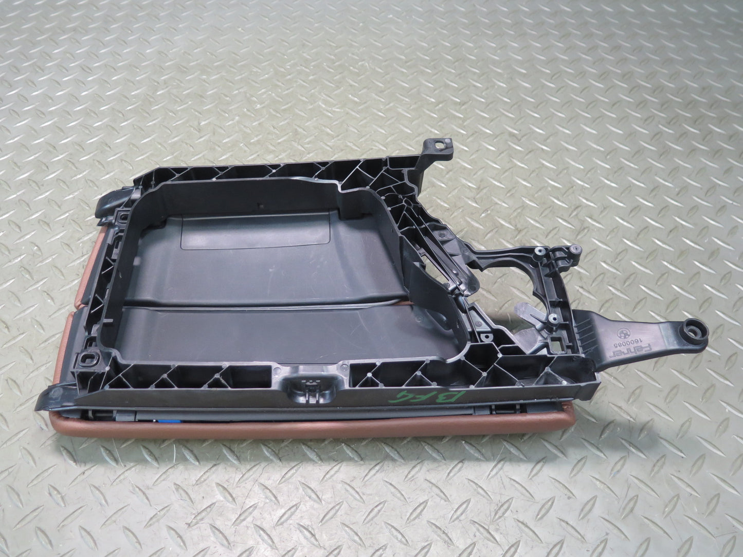 11-16 BMW F10 5-SERIES 550i Center Console Armrest Lid Cover Leather Brown OEM