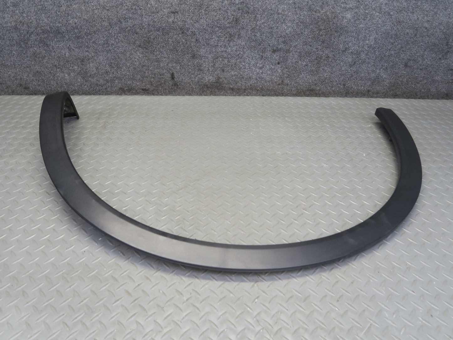 11-18 Porsche Cayenne 958 Rear Left & Right Wheel Fender Flare Trim Molding Set