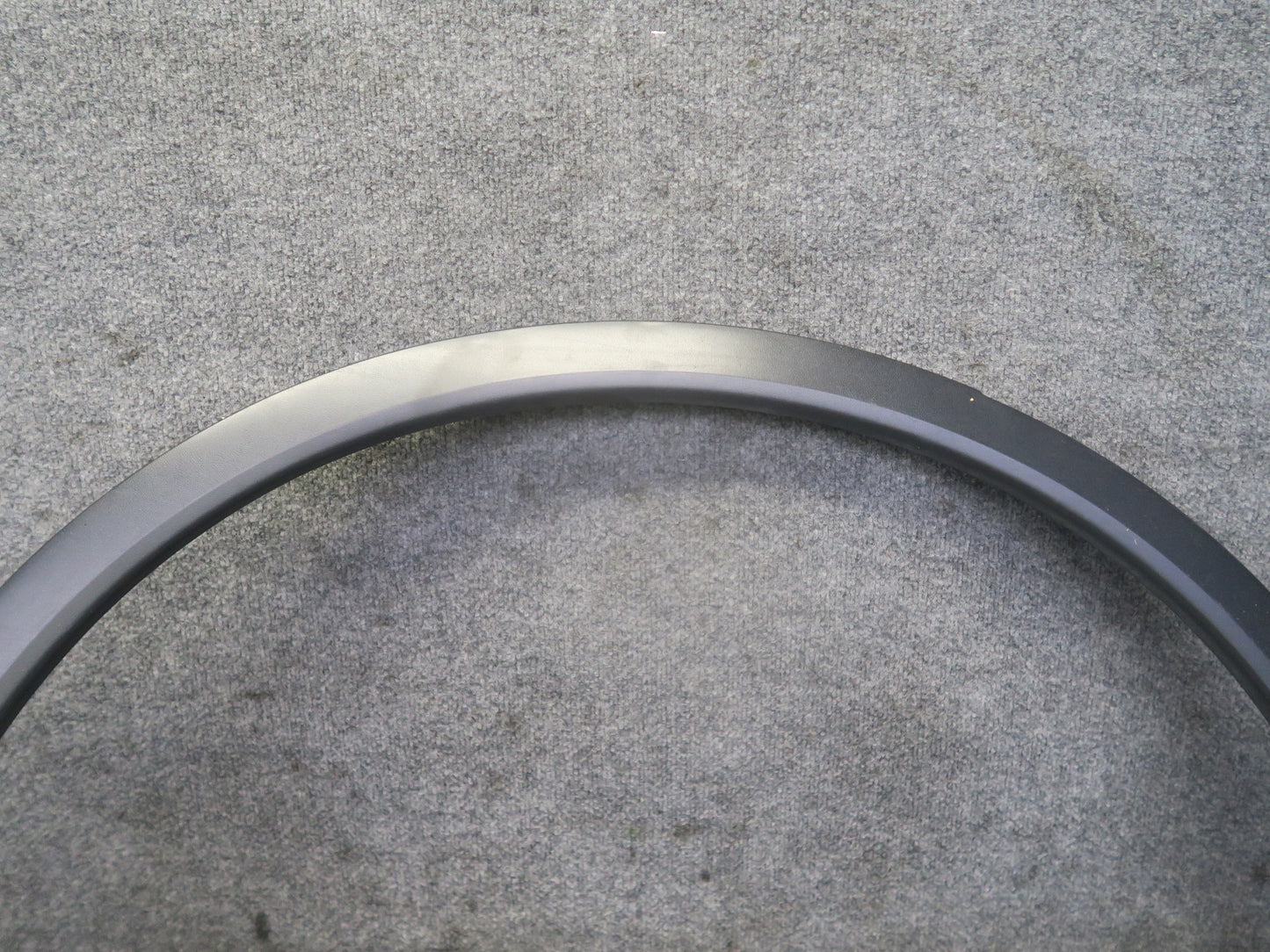 11-18 Porsche Cayenne 958 Rear Left & Right Wheel Fender Flare Trim Molding Set