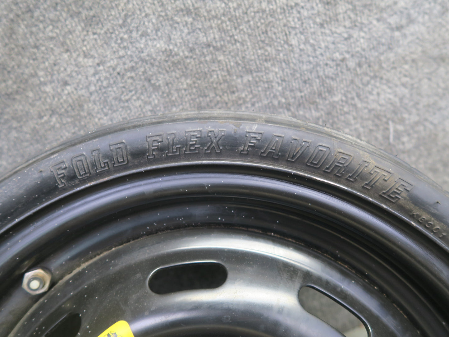 84-89 Nissan Z31 300ZX Spare R15" Tire Wheel 15x5J 155/90 40300-05P20 OEM