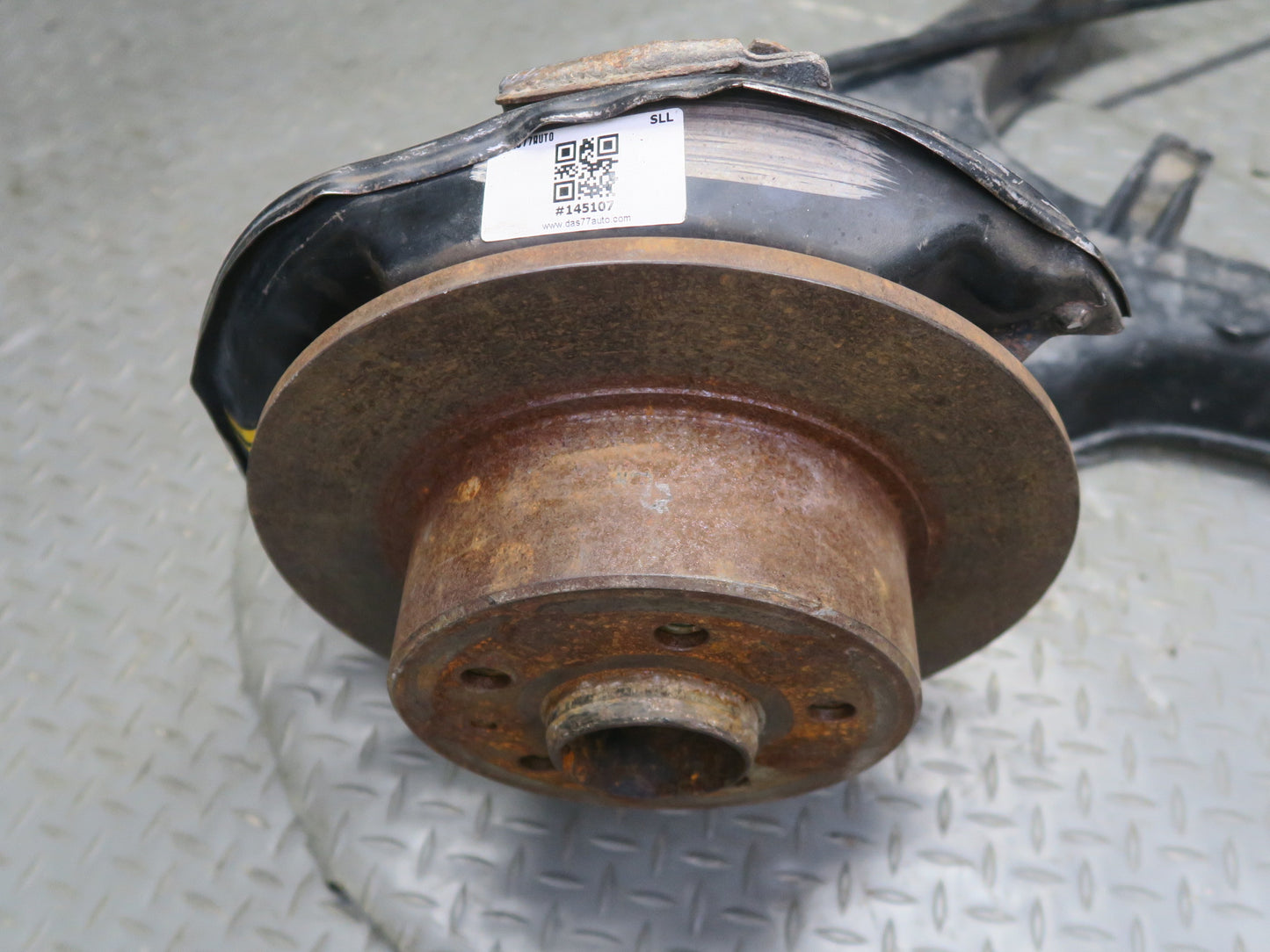 86-89 Mercedes R107 560SL Rear Right Trailing Arm Spindle Knuckle Wheel Hub OEM