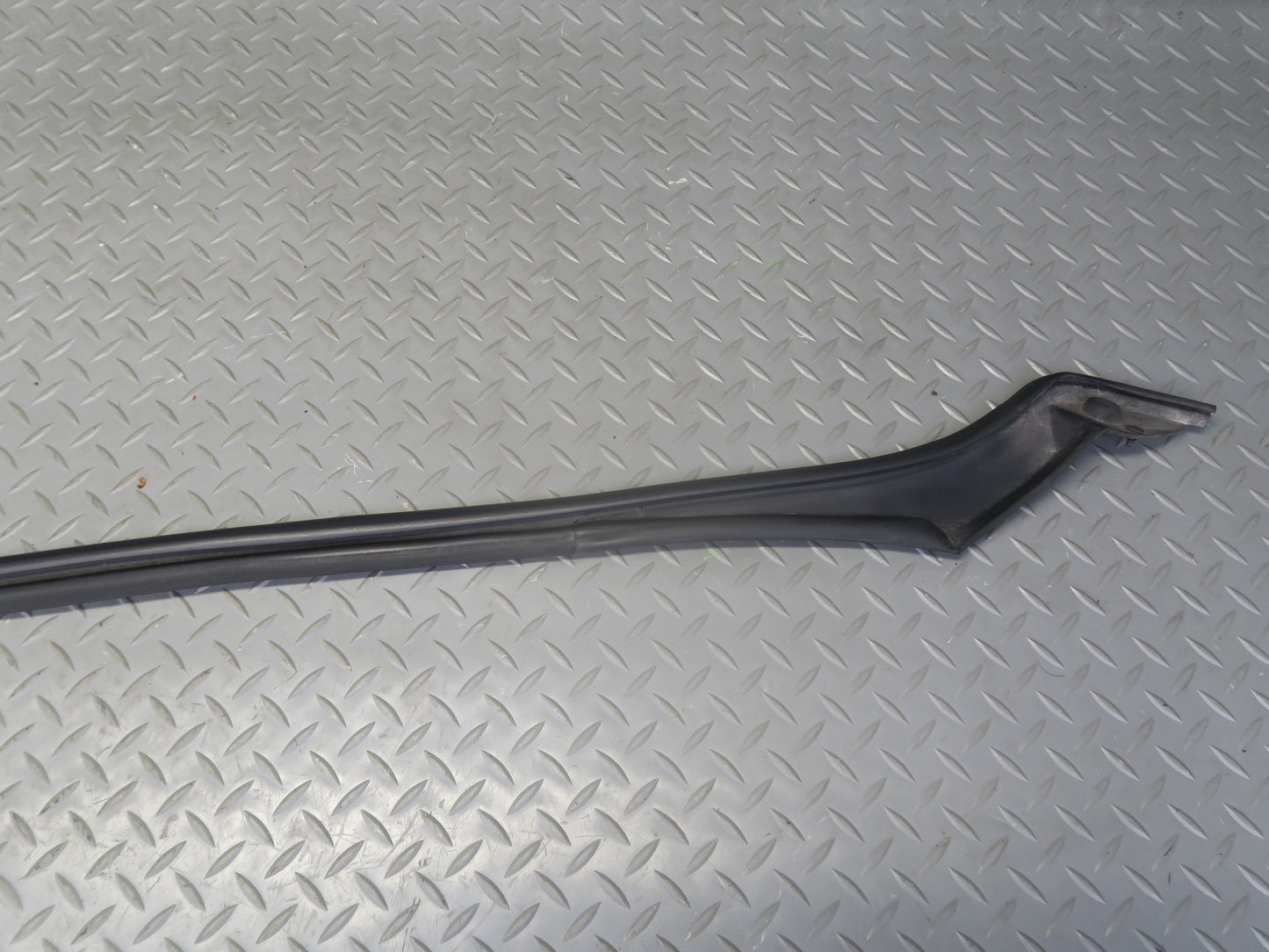 92-00 Lexus JZZ31L SC400 SC300 Set of 2 Left & Right Door Weatherstrip Seal OEM