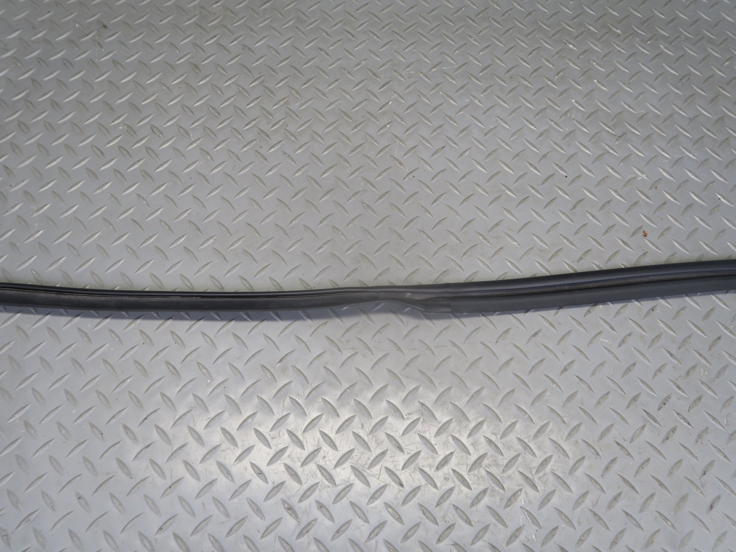 92-00 Lexus JZZ31L SC400 SC300 Set of 2 Left & Right Door Weatherstrip Seal OEM
