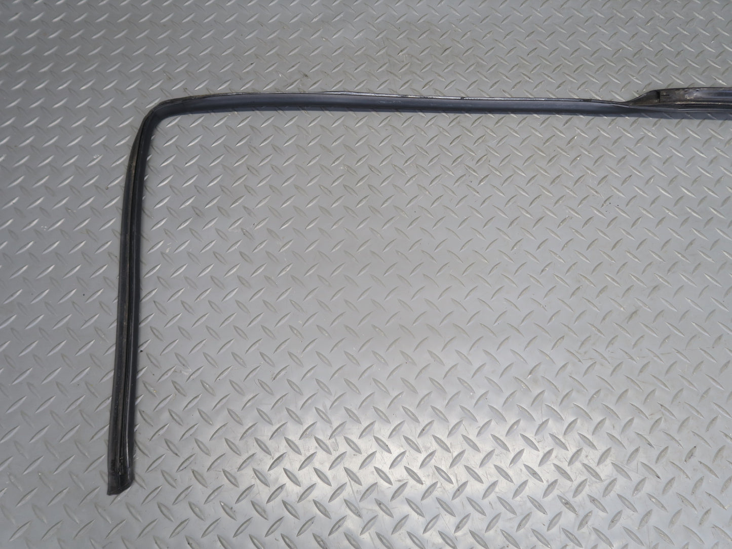 92-00 Lexus JZZ31L SC400 SC300 Set of 2 Left & Right Door Weatherstrip Seal OEM