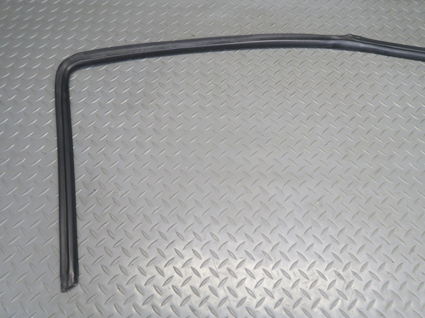 92-00 Lexus JZZ31L SC400 SC300 Set of 2 Left & Right Door Weatherstrip Seal OEM