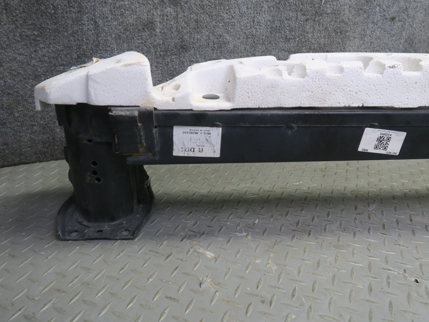 04-08 Mazda RX8 Front Bumper Reinforcement Impact Bar Crash w Foam 52K Miles OEM