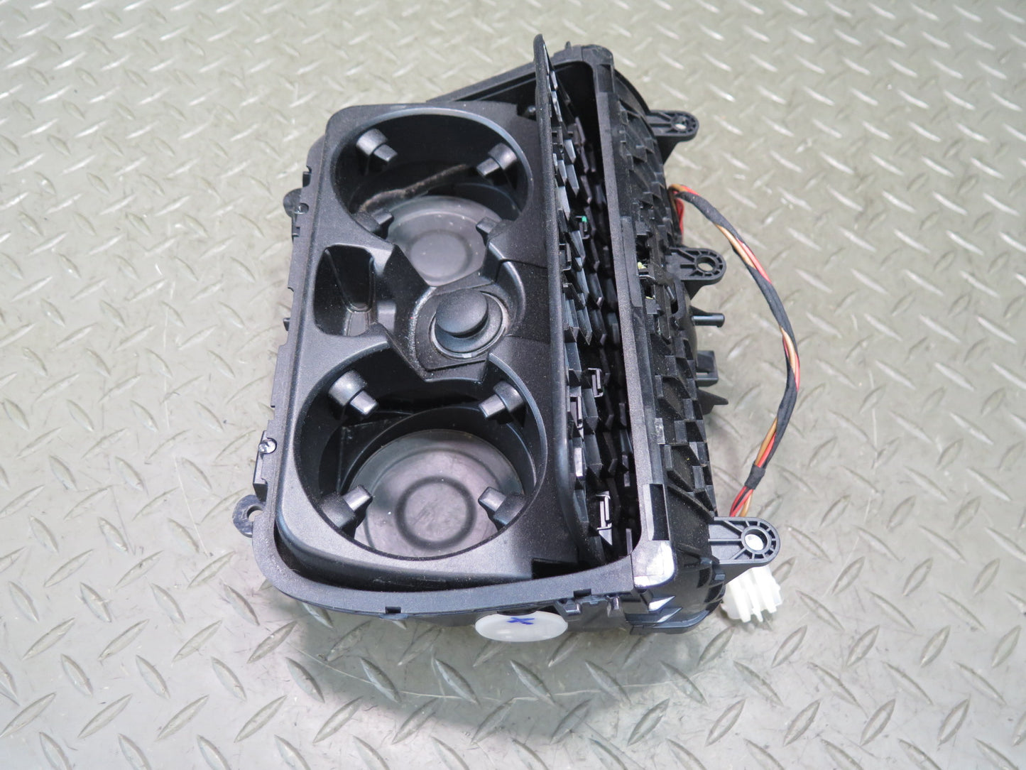 11-16 BMW F10 528I 535I 550i Front Center Console CUP Holder Assembly OEM