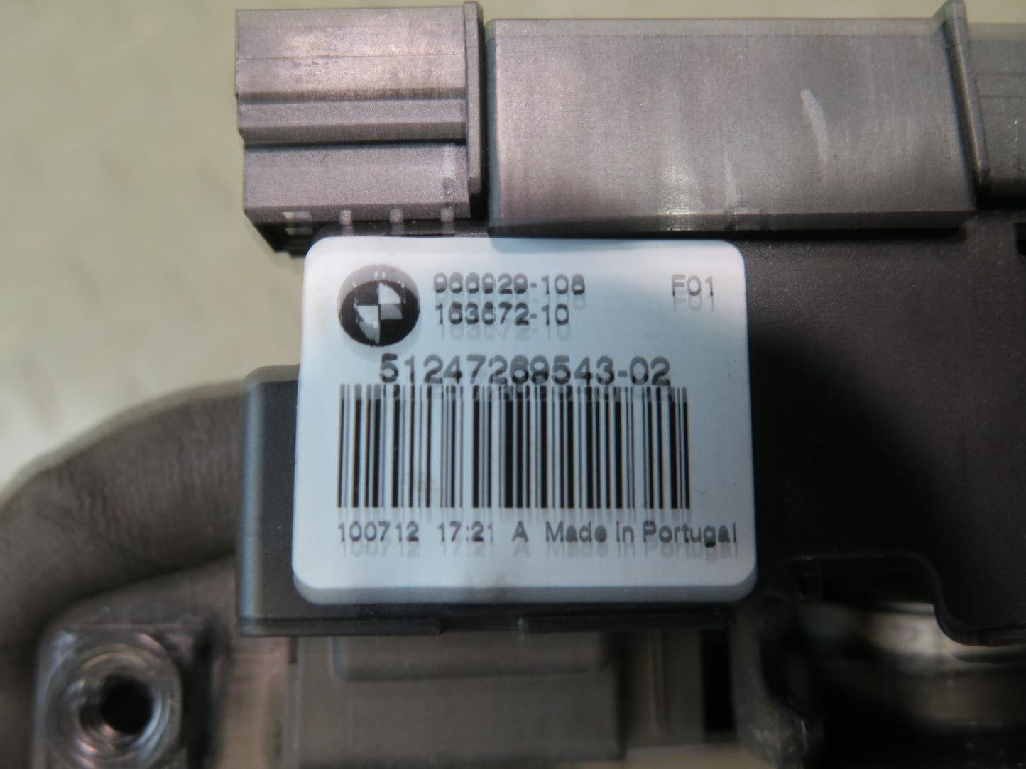 11-16 BMW F07 F10 550iX Rear Trunk Lid Lock Latch Actuator 7269543 OEM