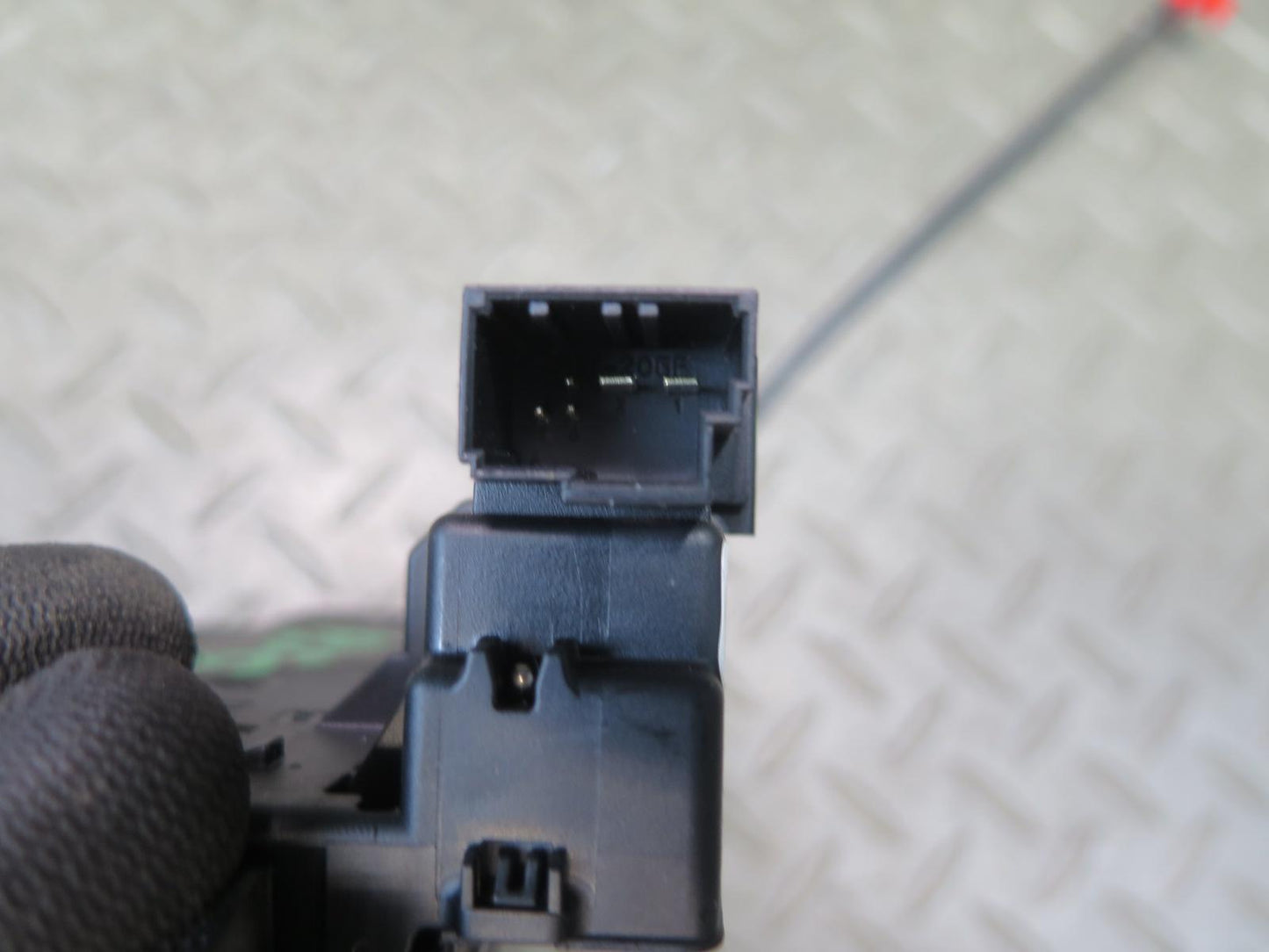 11-16 BMW F07 F10 550iX Rear Trunk Lid Lock Latch Actuator 7269543 OEM