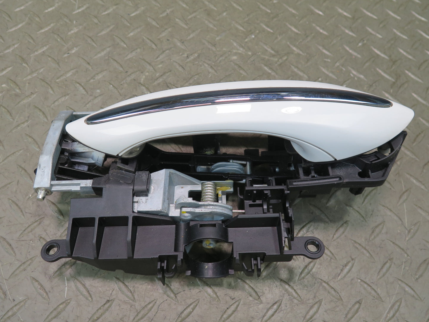 11-16 BMW F10 550iX Rear Left Door Exterior Handle w Keyless Entry OEM