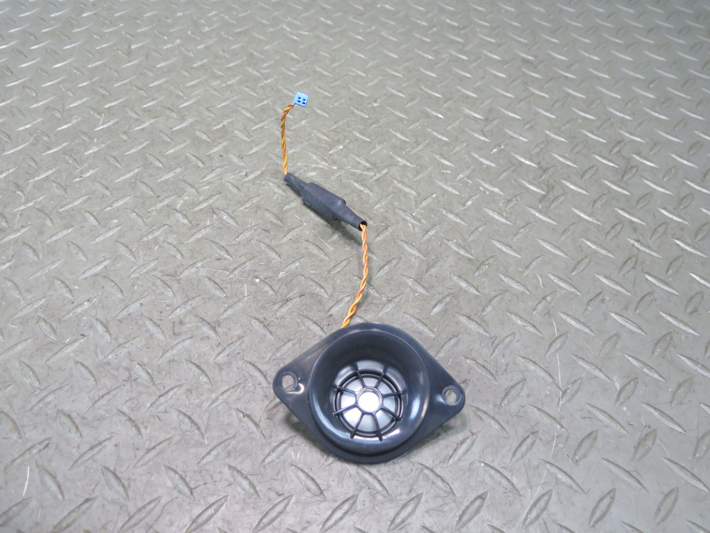 11-16 BMW F10 550iX Set of 2 Rear Left & Right TOP Hi-fi Tweeter Speaker OEM
