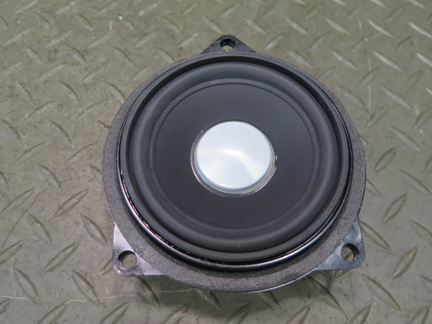 11-16 BMW F10 550iX Set of 2 Front Left & Right TOP Hi-fi MID Range Speaker