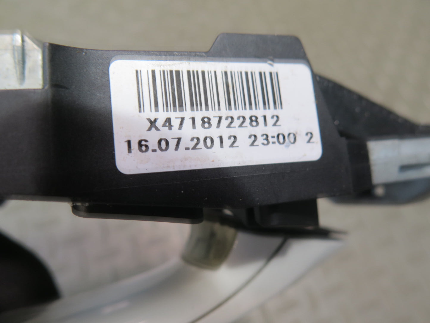11-16 BMW F10 550iX Rear Right Door Exterior Handle w Keyless Entry OEM