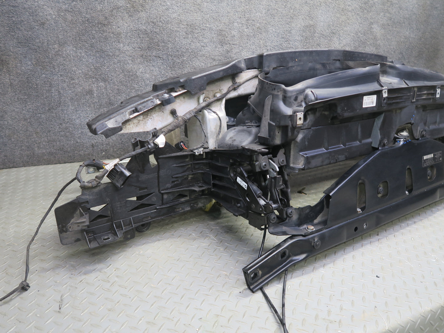 11-13 BMW F10 550i 550iX Front Radiator Core Support Frame Reinforcement Bar OEM