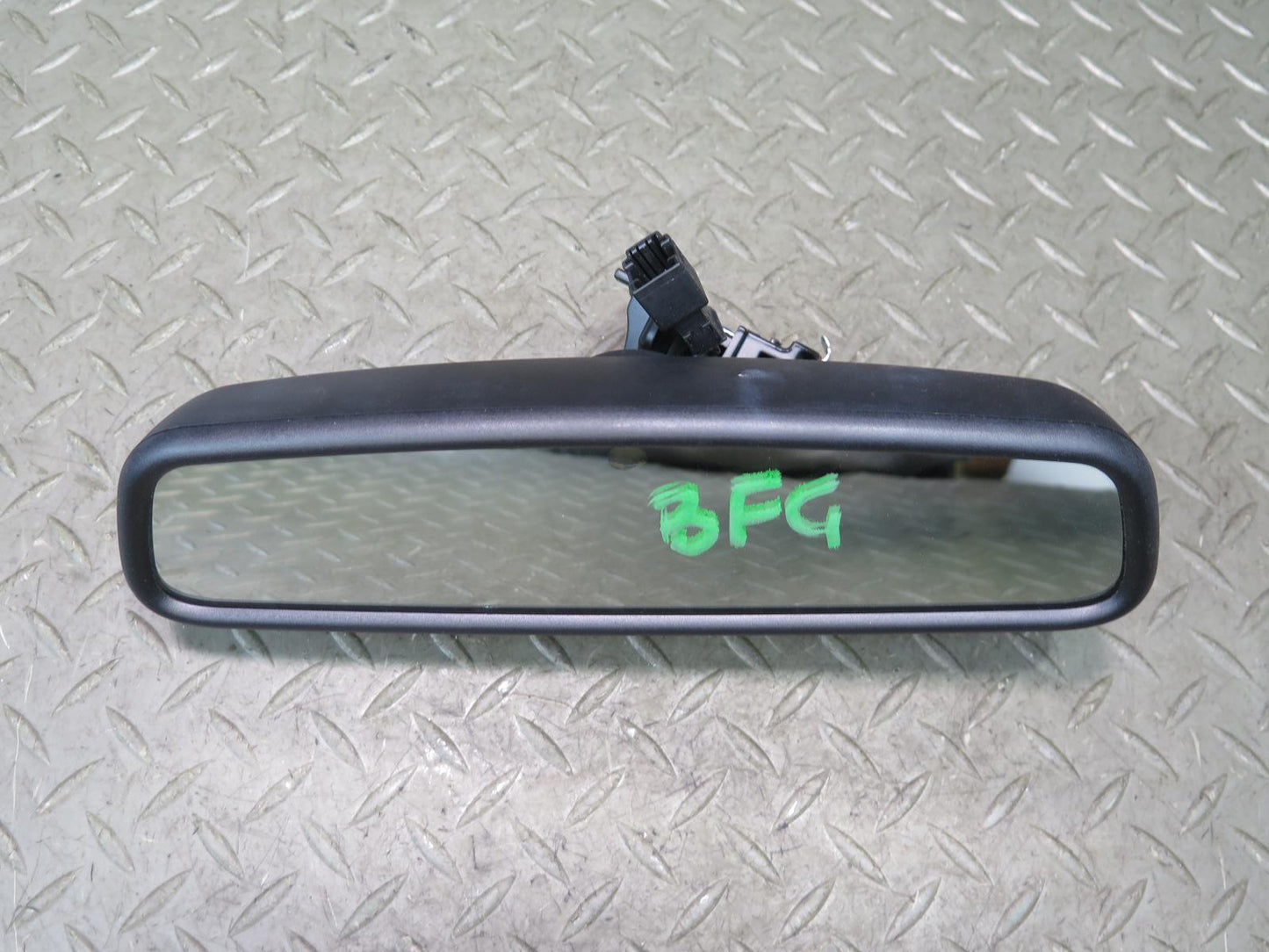 11-16 BMW F10 550I 535I Auto Dim Interior Rear View Mirror Homelink LED GTO OEM