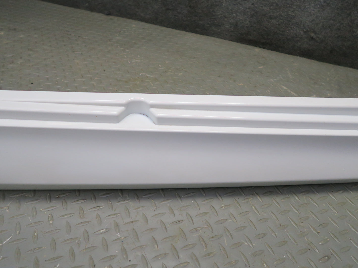 11-16 BMW F10 550iX M Sport Right Side Skirt Rocker Panel Lower Molding OEM