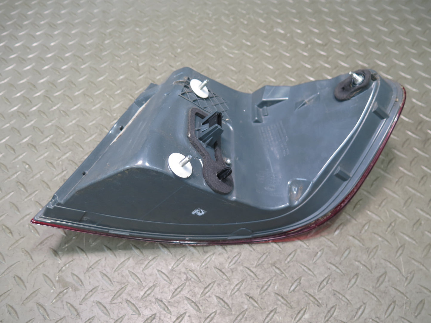 11-13 BMW F10 550I 535I 528I Sedan Rear Left Outer Tail Light Lamp OEM