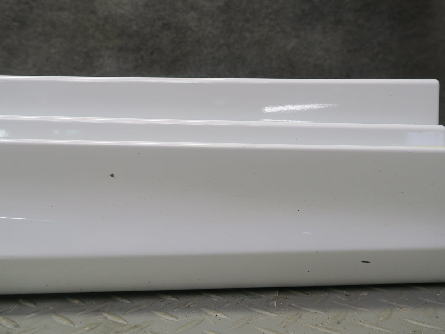 11-16 BMW F10 550iX M Sport Right Side Skirt Rocker Panel Lower Molding OEM