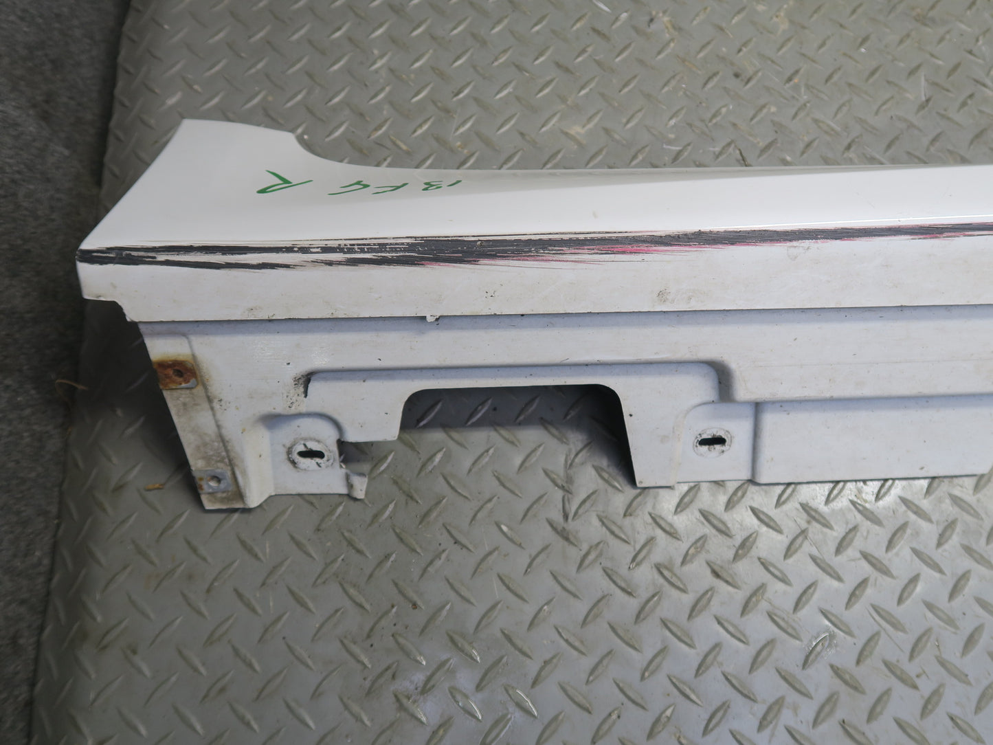 11-16 BMW F10 550iX M Sport Right Side Skirt Rocker Panel Lower Molding OEM