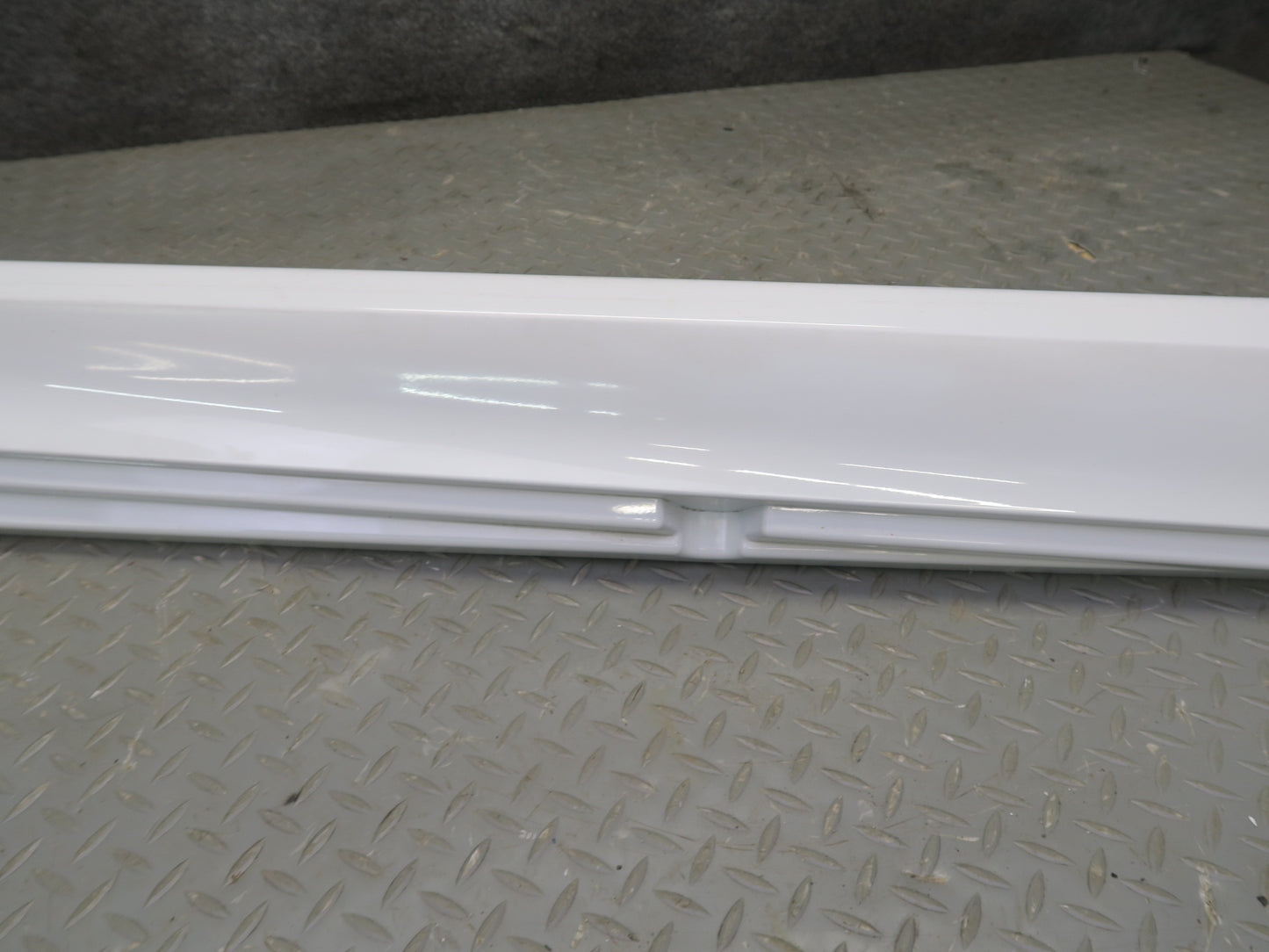 11-16 BMW F10 550iX M Sport Right Side Skirt Rocker Panel Lower Molding OEM