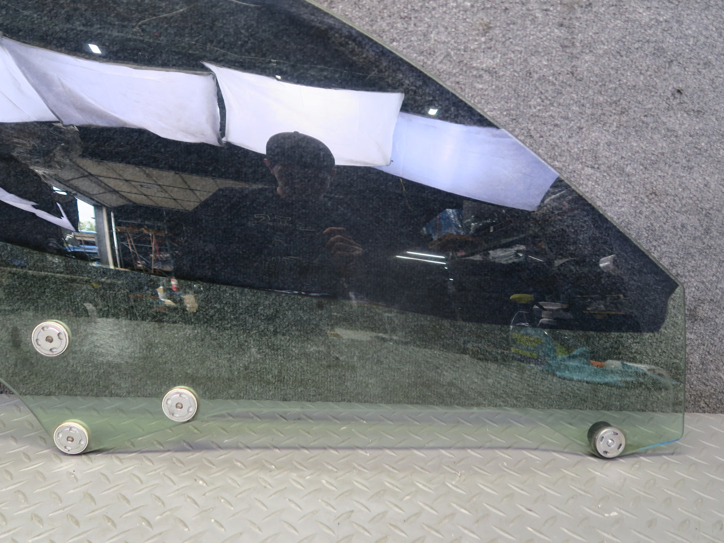 15-25 Lexus GSC16L RC350 RC300 Front Right Door Glass Window Tinted OEM