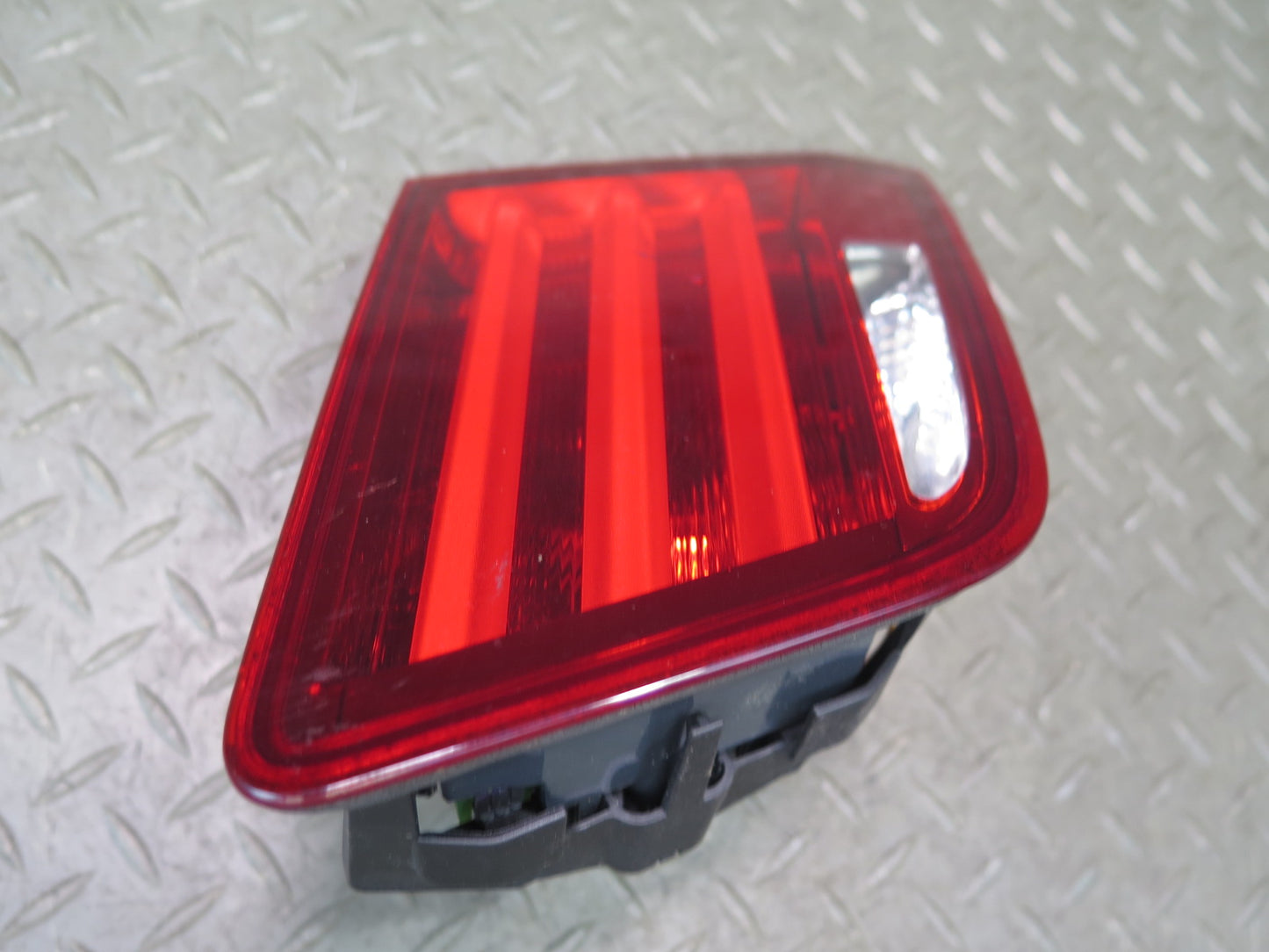 11-13 BMW F10 550iX Sedan Set of 2 Rear Left & Right Inner Tail Light Lamp OEM