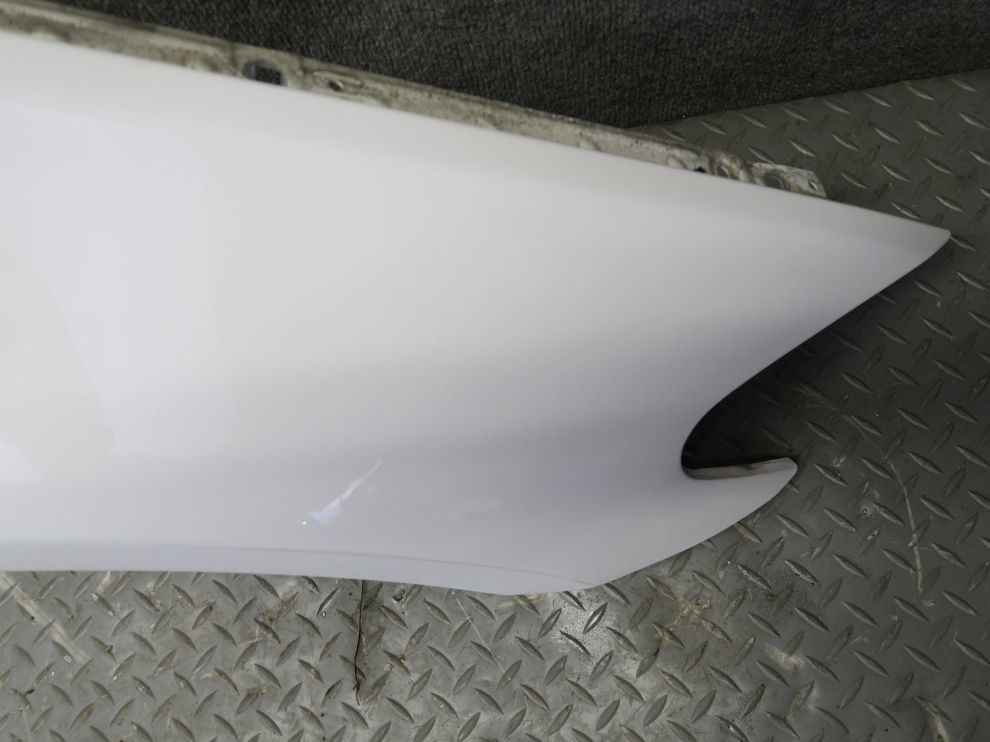 11-16 BMW F10 550iX Front Right Fender Shell Panel Cover Alpine White OEM