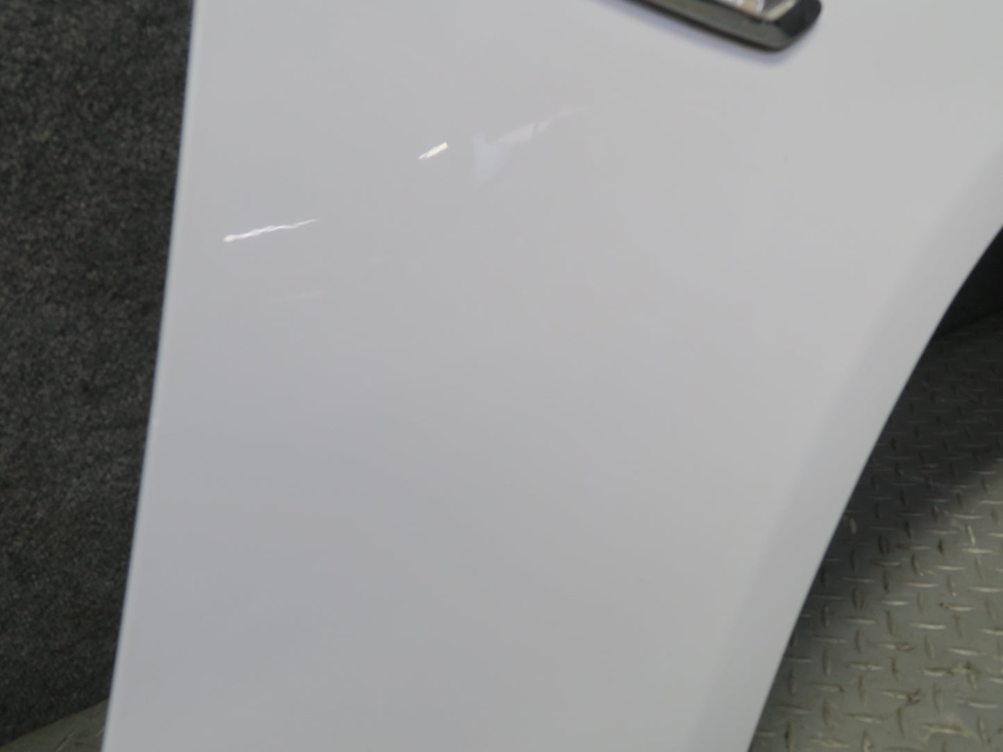11-16 BMW F10 550iX Front Right Fender Shell Panel Cover Alpine White OEM