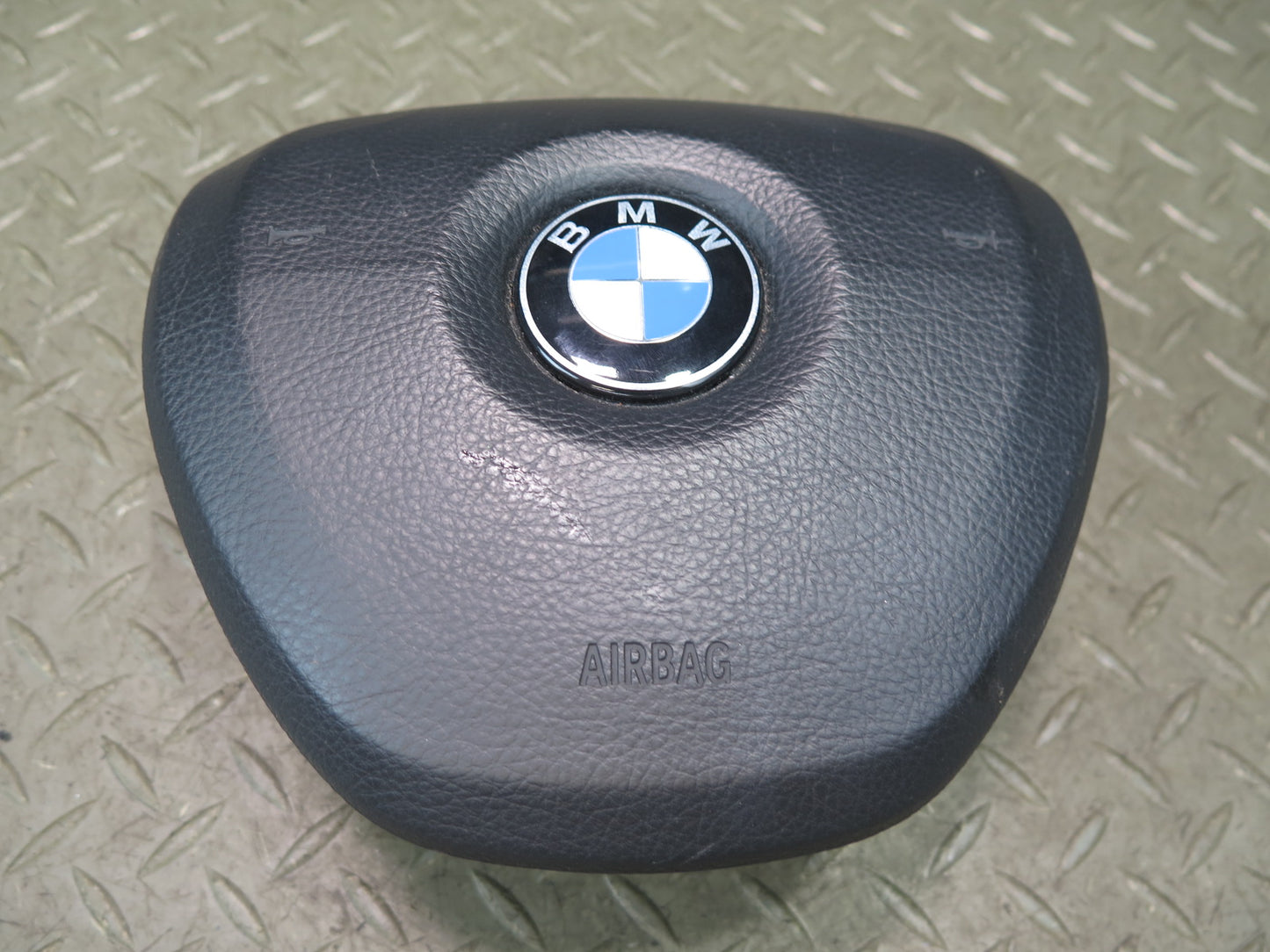 11-16 BMW F10 5-SERIES FRONT LEFT DRIVER SIDE STEERING WHEEL SRS AIRBAG OEM