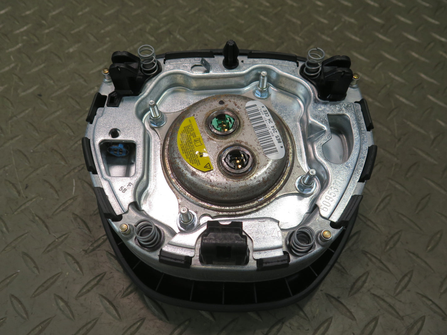 11-16 BMW F10 5-SERIES FRONT LEFT DRIVER SIDE STEERING WHEEL SRS AIRBAG OEM