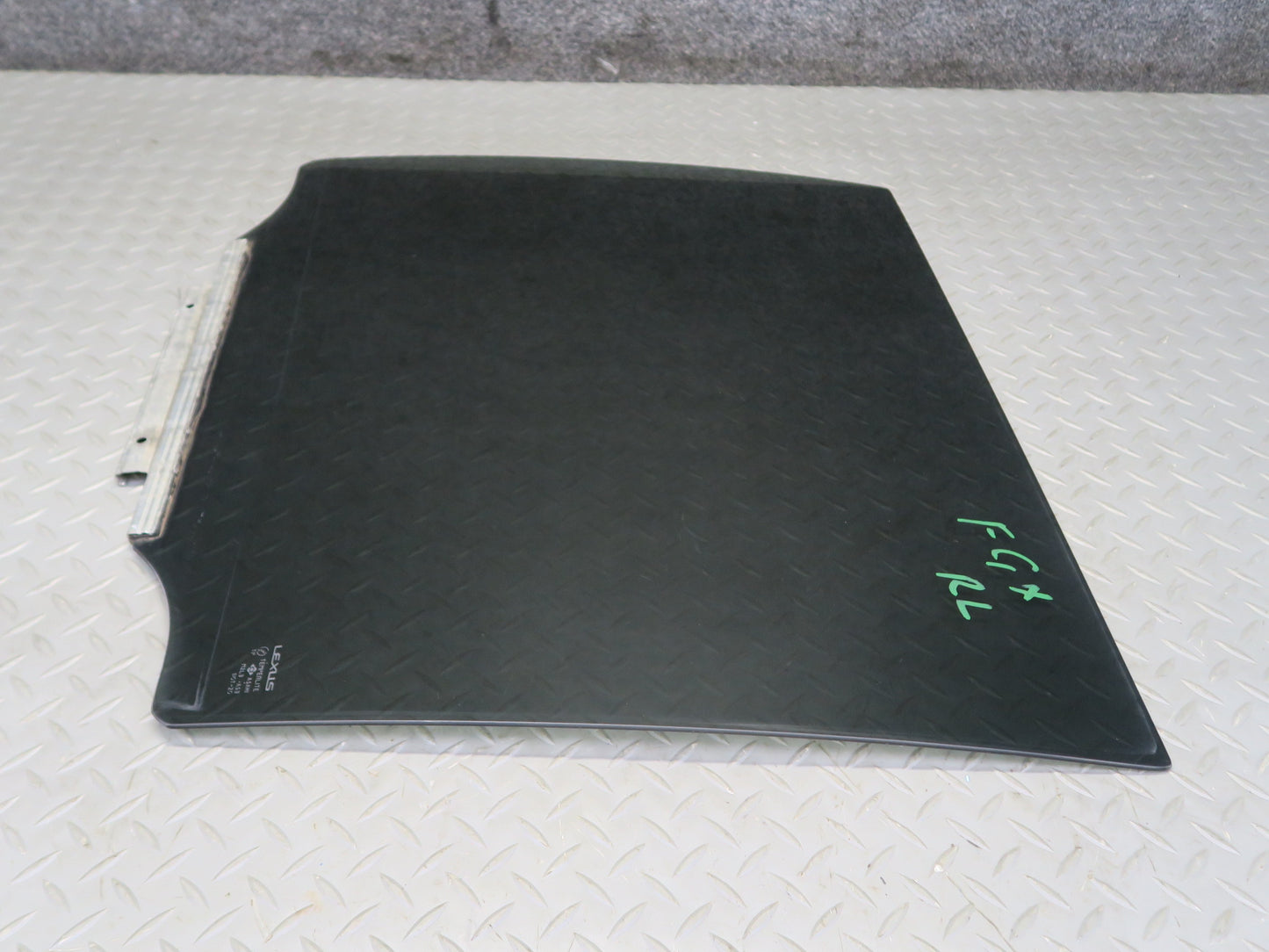 2003-2009 Lexus UZJ120L GX470 Rear Left Door Glass Window