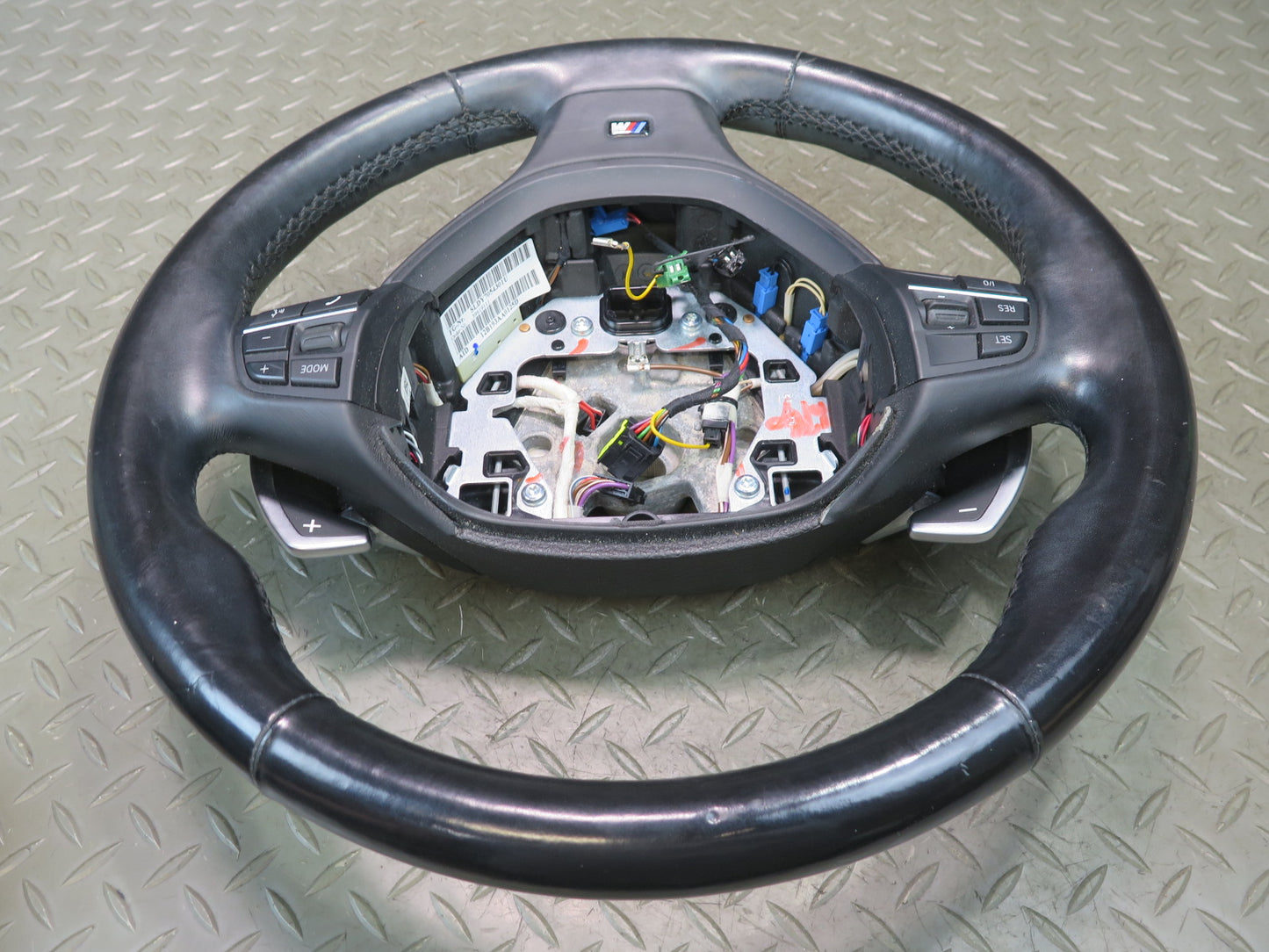 11-13 BMW F10 550i M-sport Heated Leather Steering w Controls & Paddles OEM