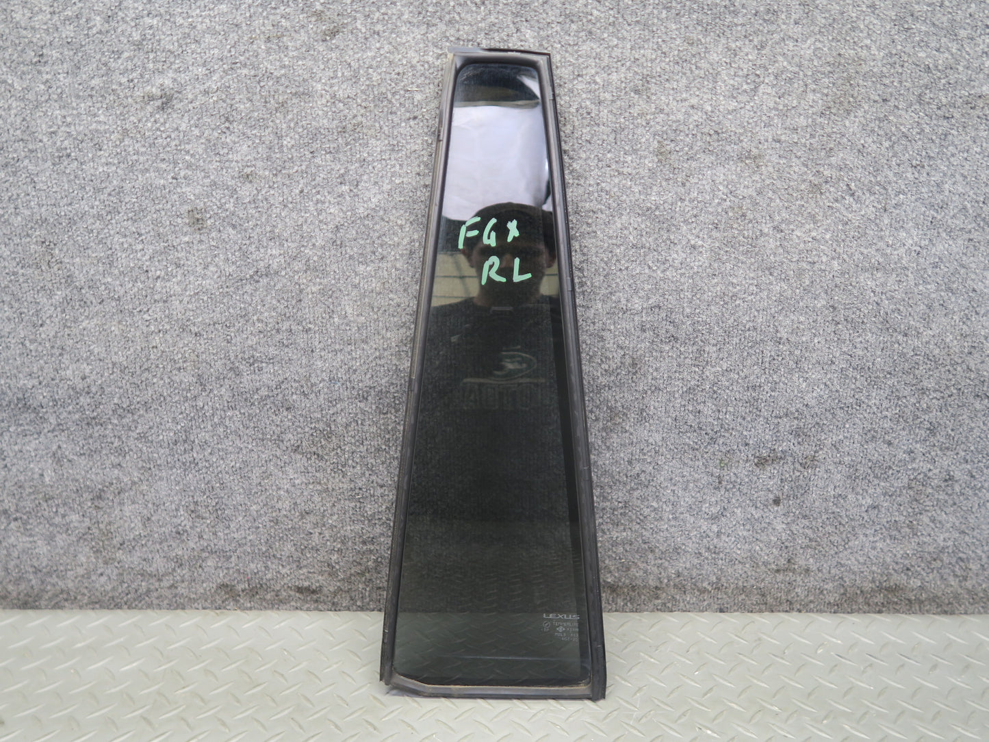 2003-2009 Lexus UZJ120L GX470 Rear Left Door Fixed Glass Window