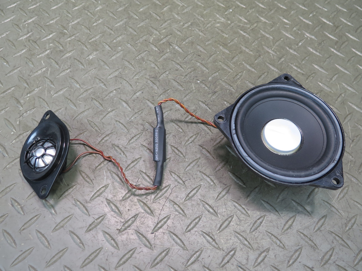 11-16 BMW F10 550iX Front Central TOP Hifi Harman Kardon Speaker Set OEM