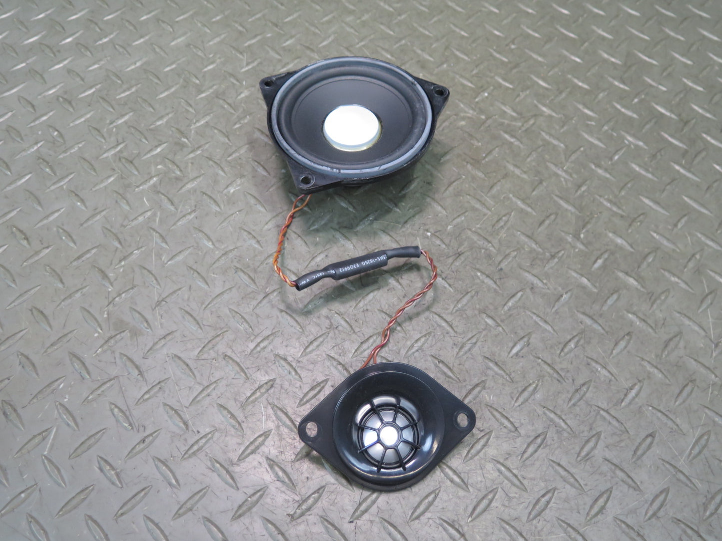 11-16 BMW F10 550iX Front Central TOP Hifi Harman Kardon Speaker Set OEM
