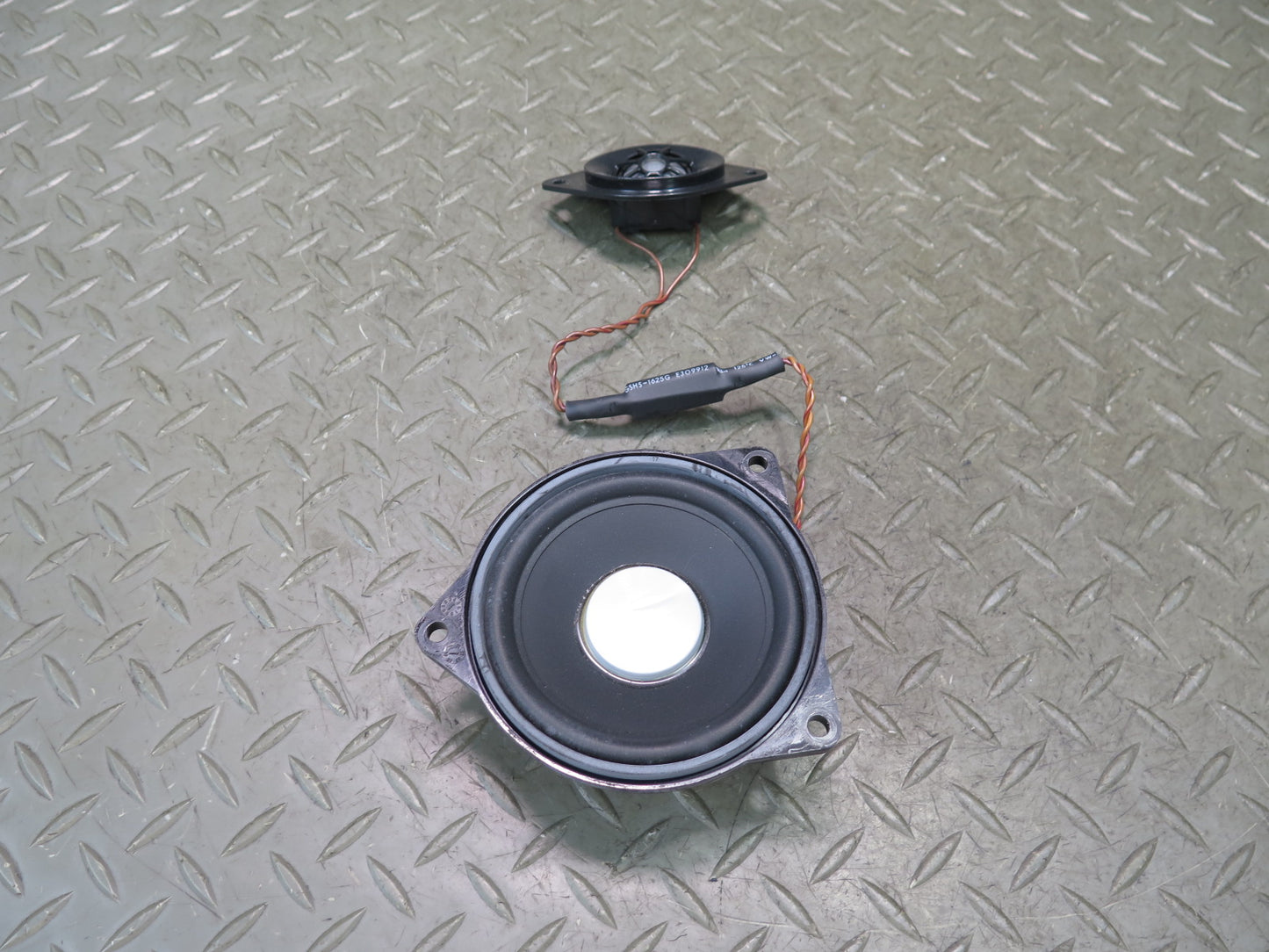 11-16 BMW F10 550iX Front Central TOP Hifi Harman Kardon Speaker Set OEM